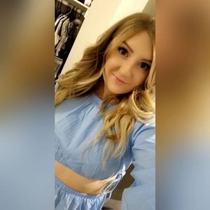 Meet your Posher, Melanie